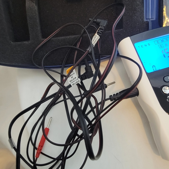 Twin Stim III TENS Unit - White - Picture 5 of 9